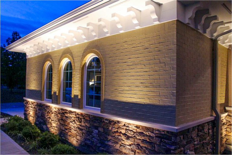 8 Landscape Lighting Ideas for 2023 - Paramount Landscaping
