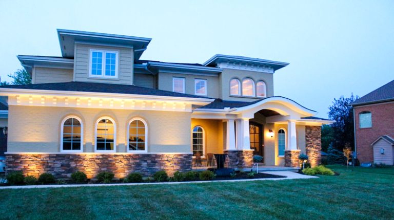 8 Landscape Lighting Ideas for 2023 - Paramount Landscaping