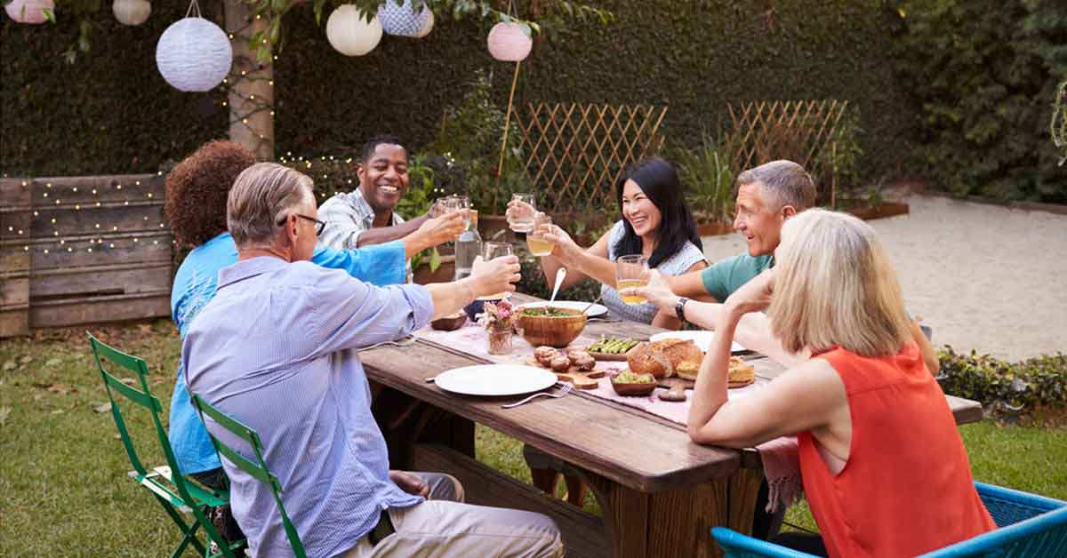 Have an Insect-Free Backyard Party | Arrow Exterminating